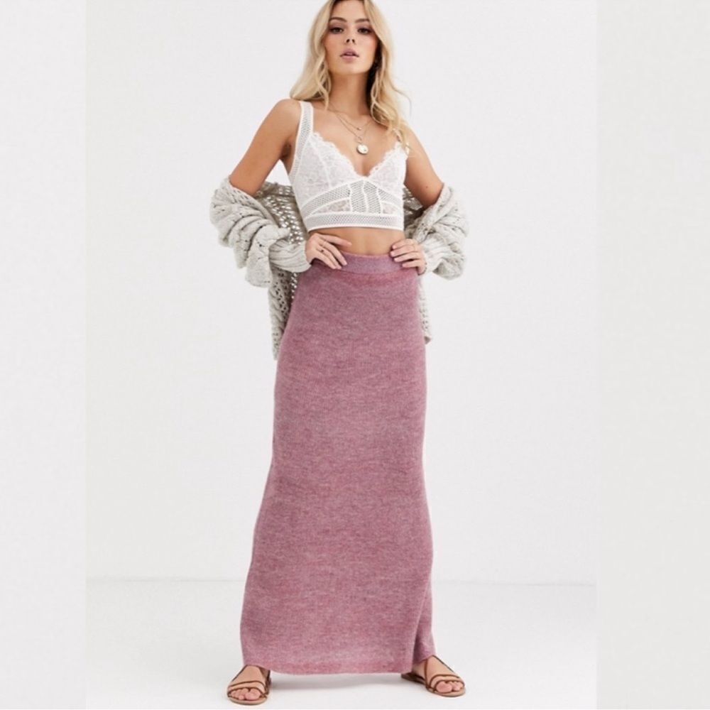 FREE PEOPLE DRAG ME OUT KNITTED SKIRT - Picture 1 of 3